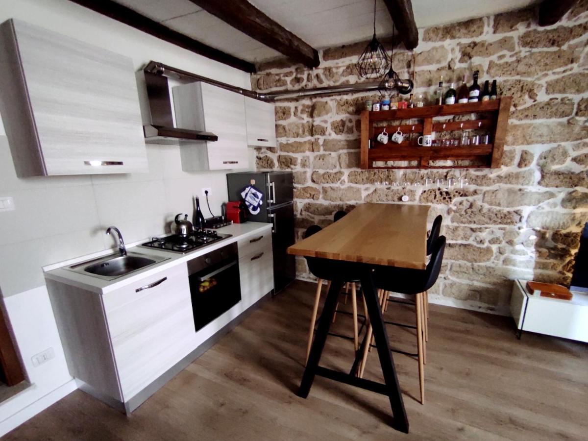 Su Boe Apartment Alghero Bagian luar foto